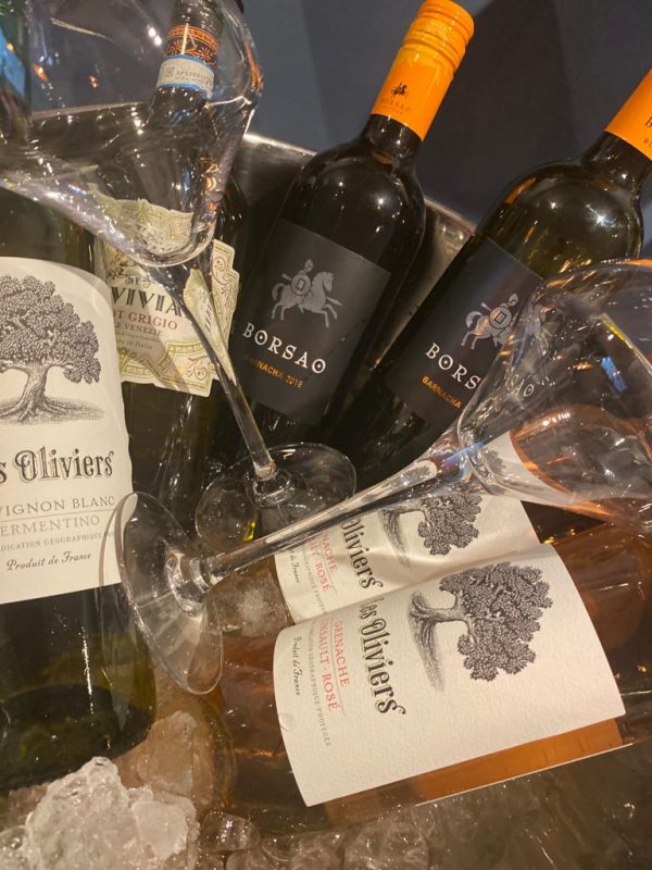 Favourites Wine Case