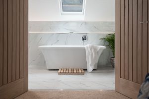 Bilberry Bathroom 2 Slider